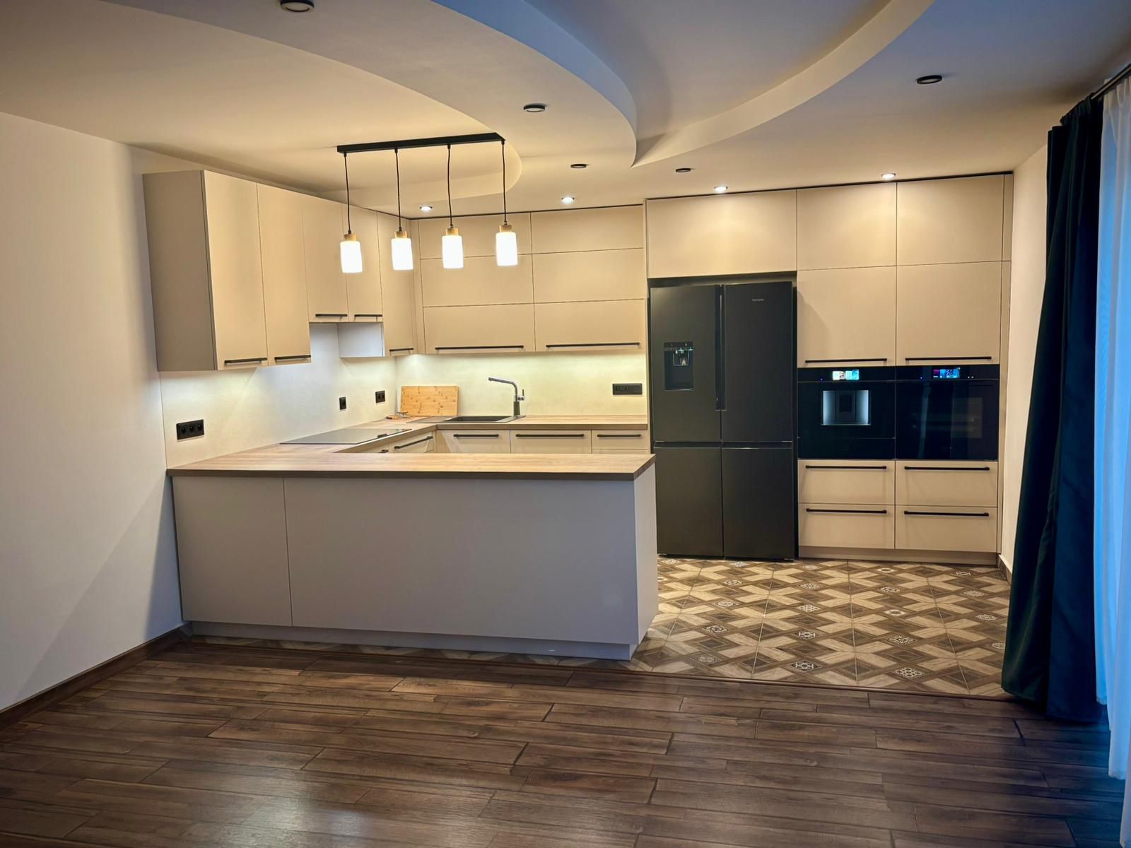 4218181e-08e4-47e2-ae5a-b83e516d9711